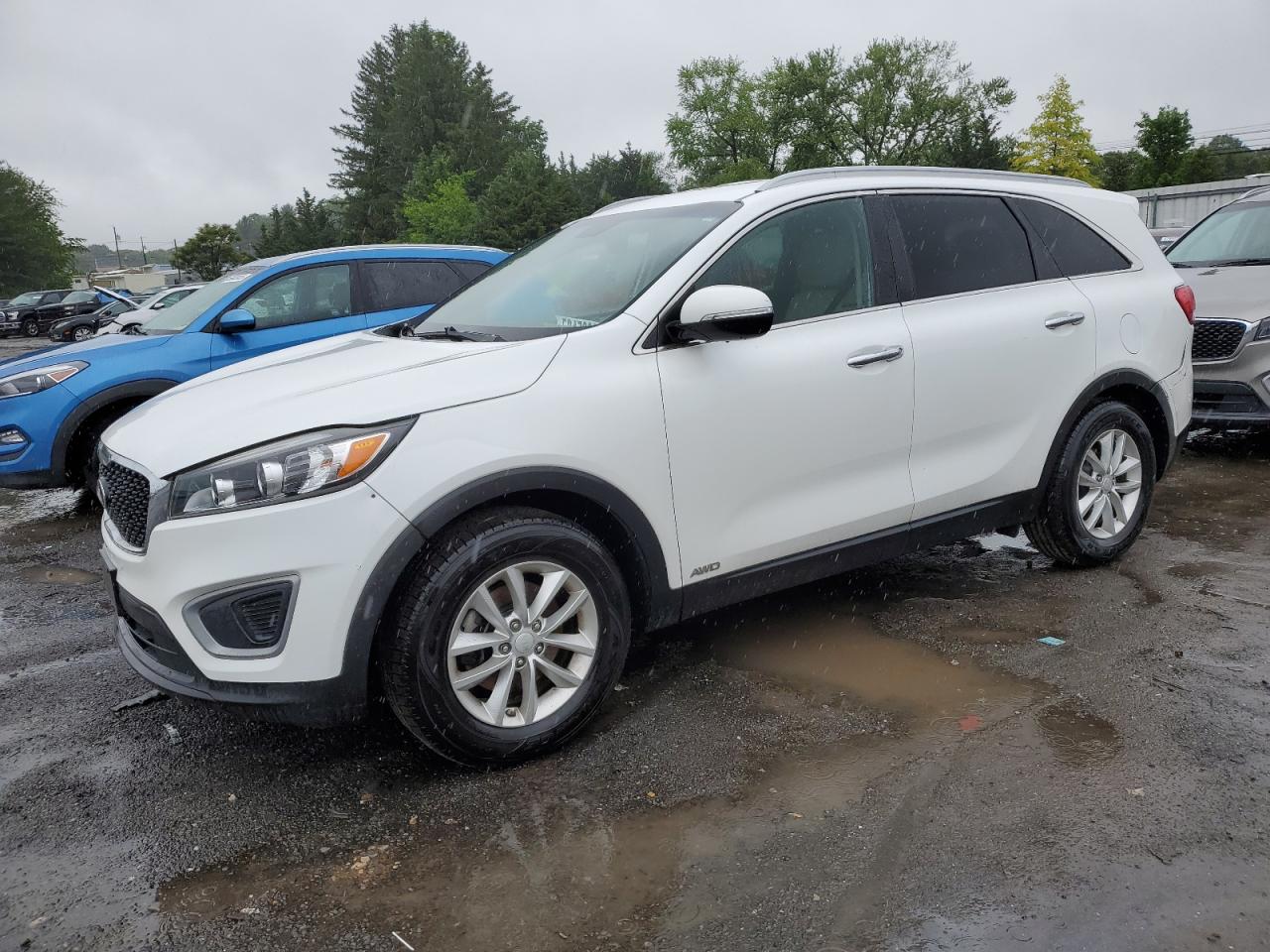 KIA SORENTO LX 2016