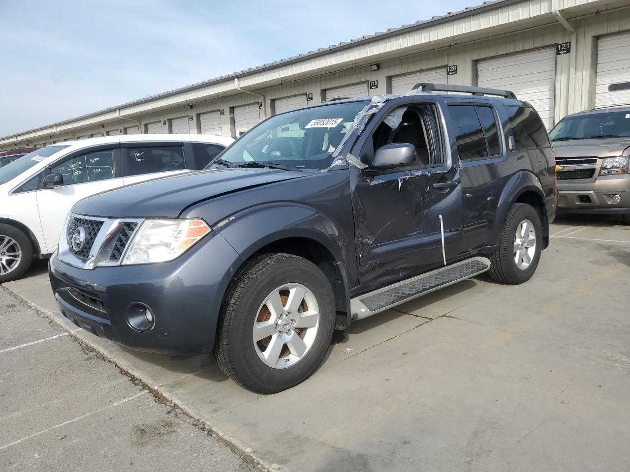 NISSAN PATHFINDER 2012