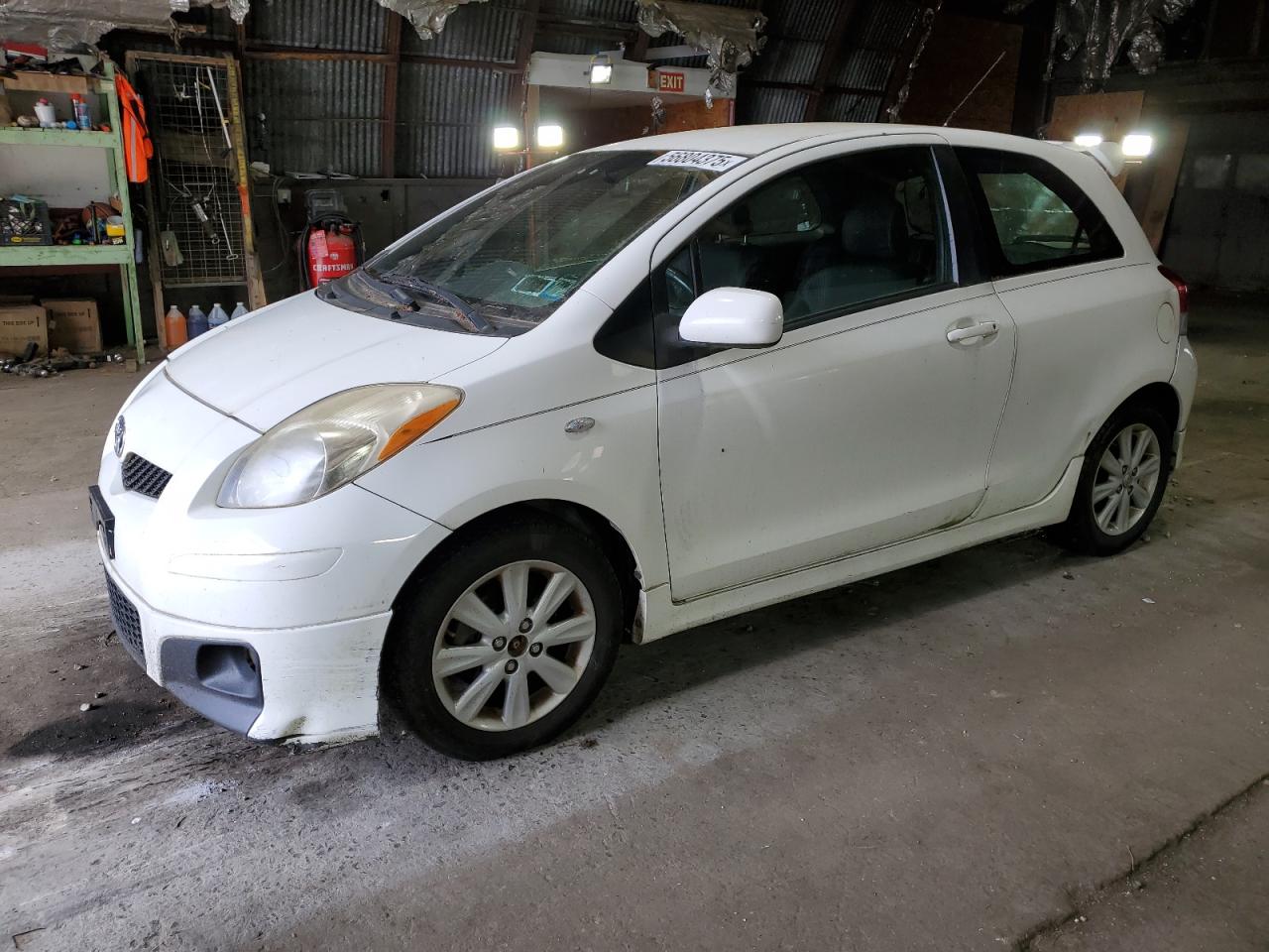 TOYOTA YARIS 2009