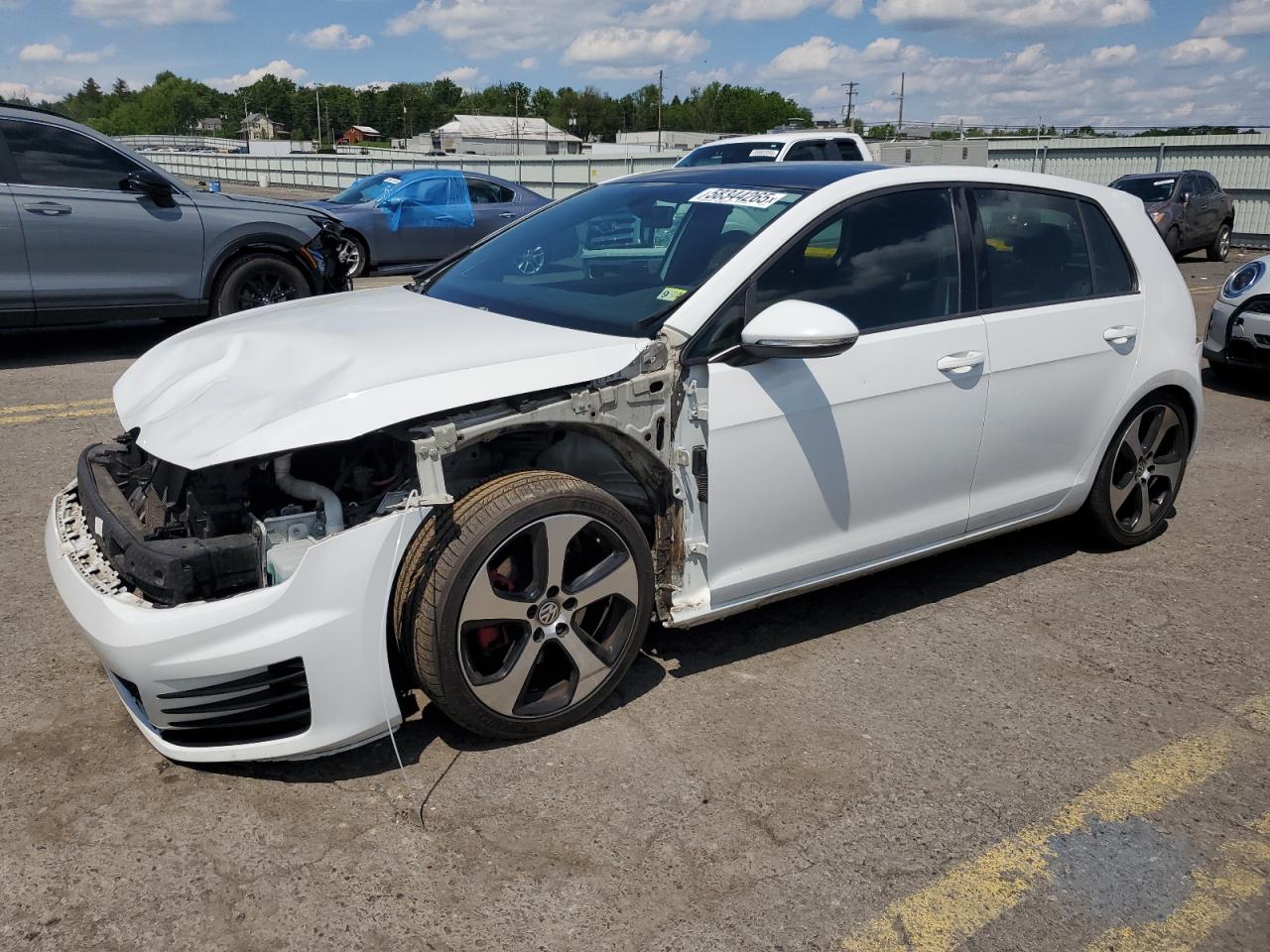 VOLKSWAGEN GTI 2015