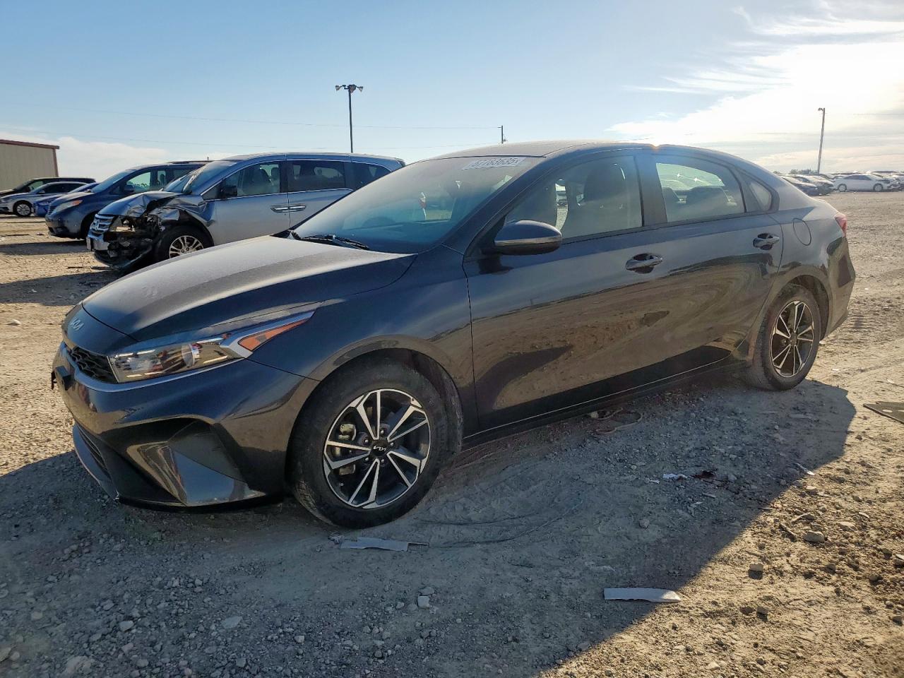 KIA FORTE EX 2023