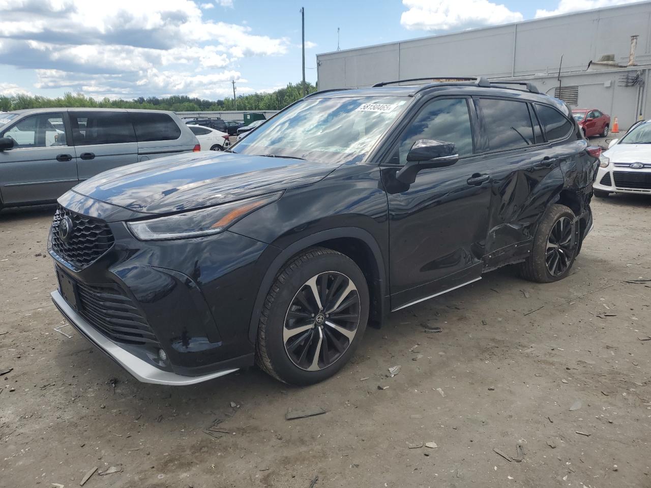 TOYOTA HIGHLANDER 2022
