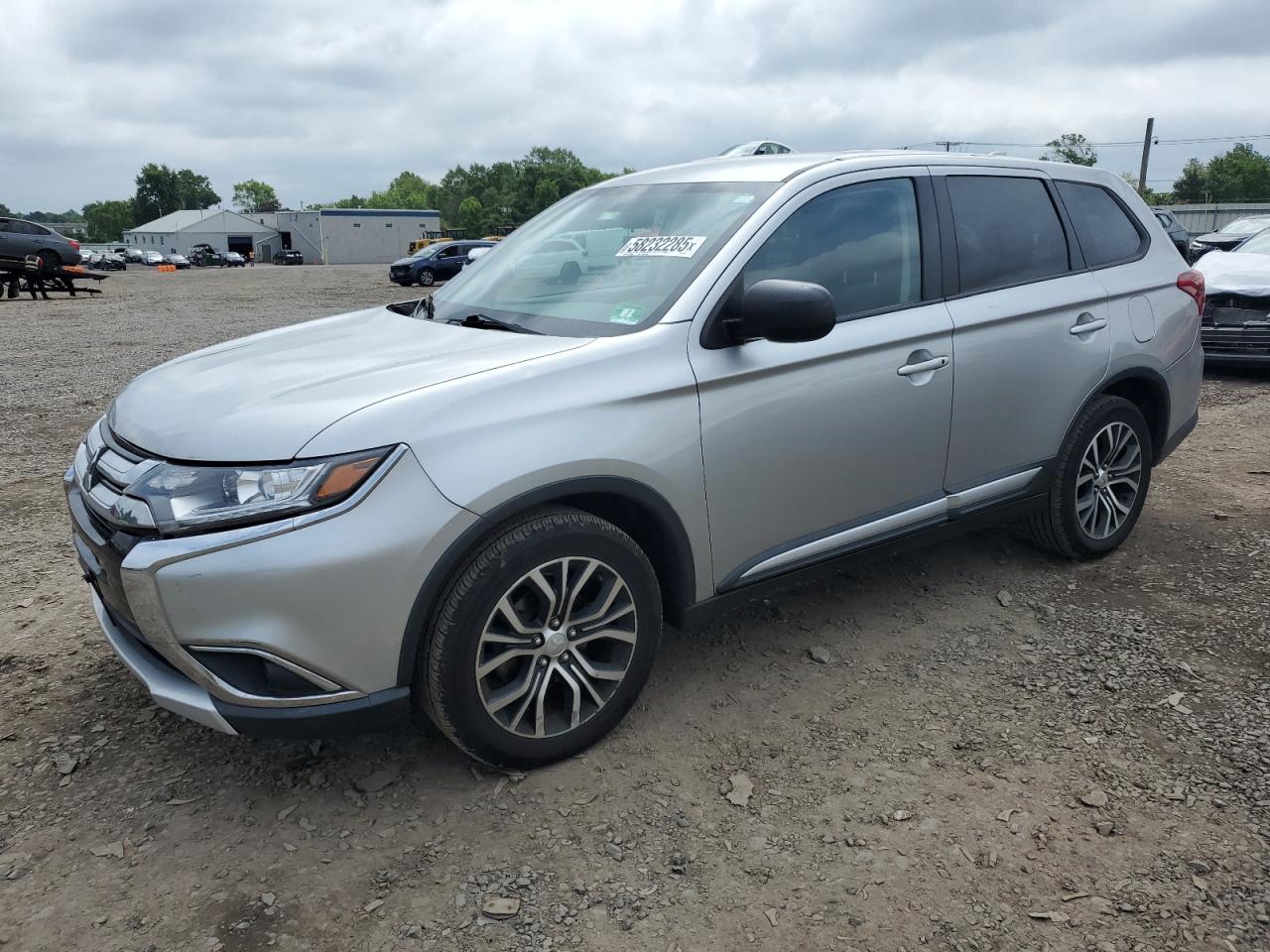 MITSUBISHI OUTLANDER 2018