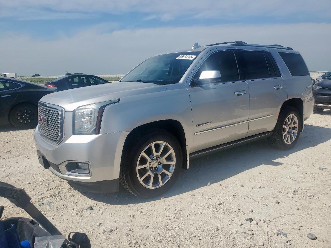 GMC YUKON DENA 2015