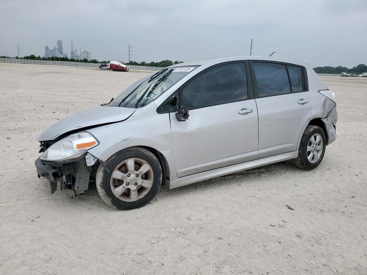 NISSAN VERSA S 2008
