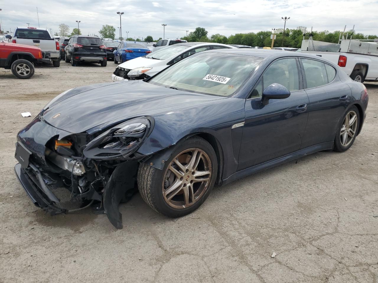 PORSCHE PANAMERA 2 2012