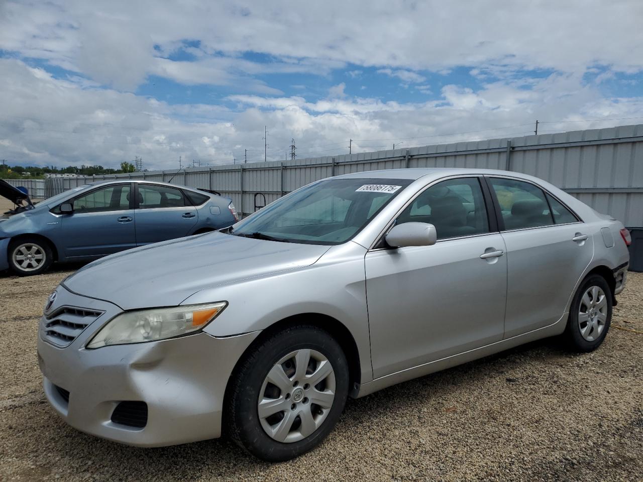 TOYOTA CAMRY BASE 2010