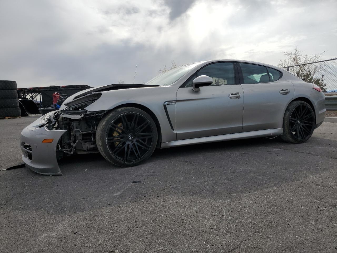PORSCHE PANAMERA S 2013