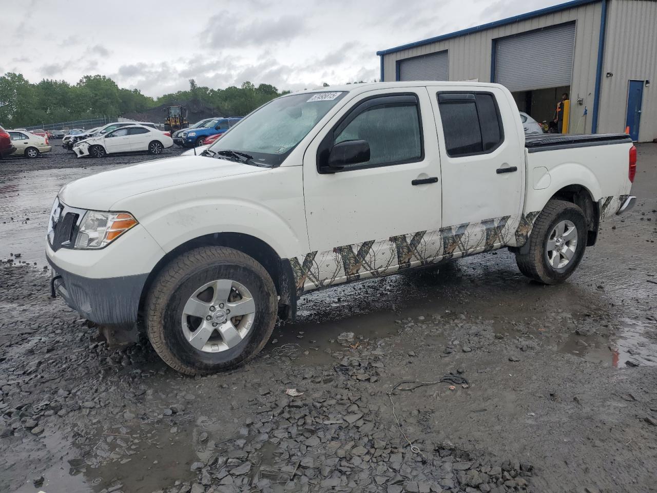 NISSAN FRONTIER S 2013