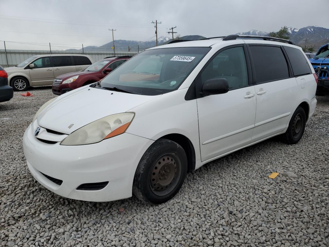 TOYOTA SIENNA CE 2008