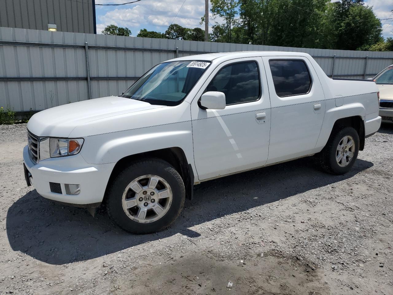 HONDA RIDGELINE 2013