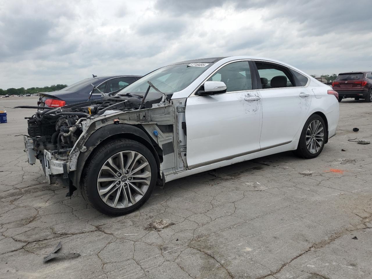 HYUNDAI GENESIS 3. 2015