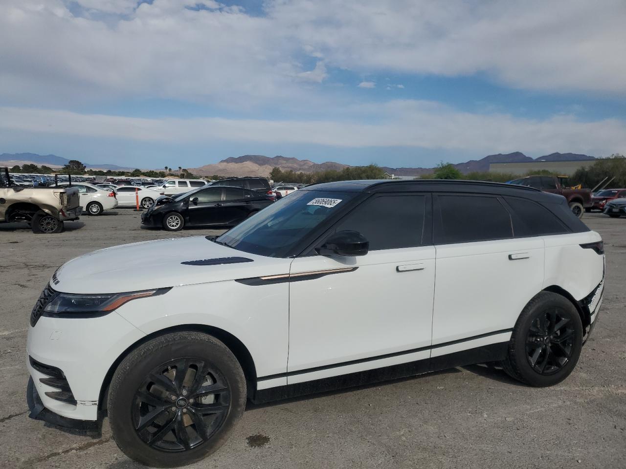 LAND ROVER RANGE ROVER VELAR DYNAMIC SE 2024