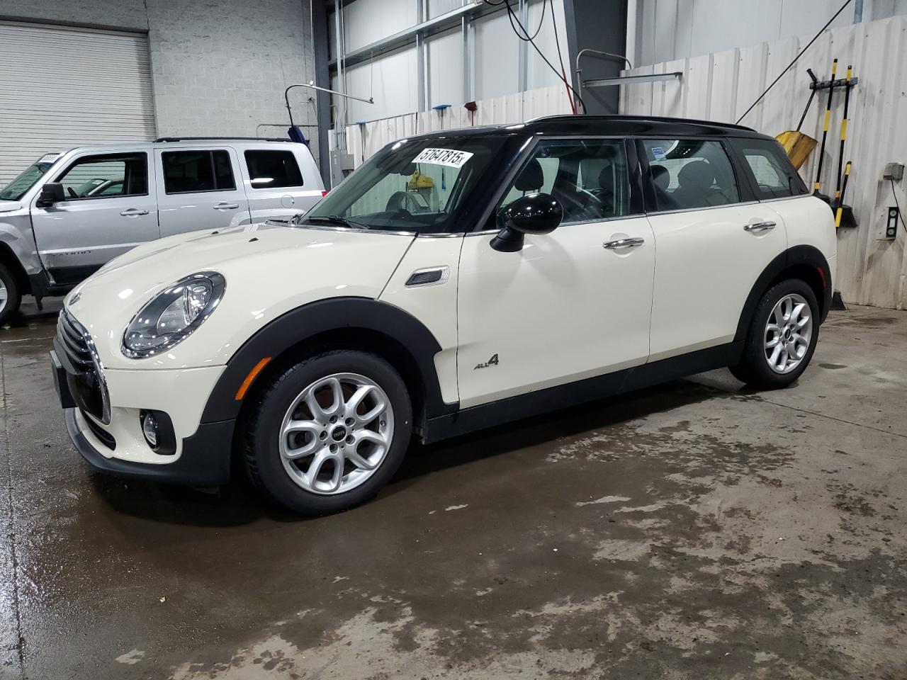 MINI COOPER CLU 2017