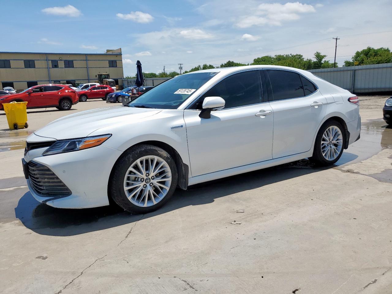 TOYOTA CAMRY HYBR 2019