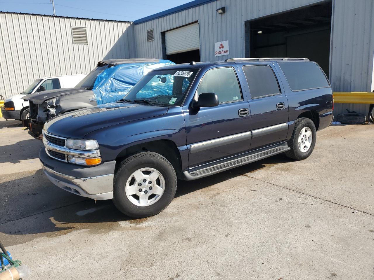 CHEVROLET SUBURBAN C 2004