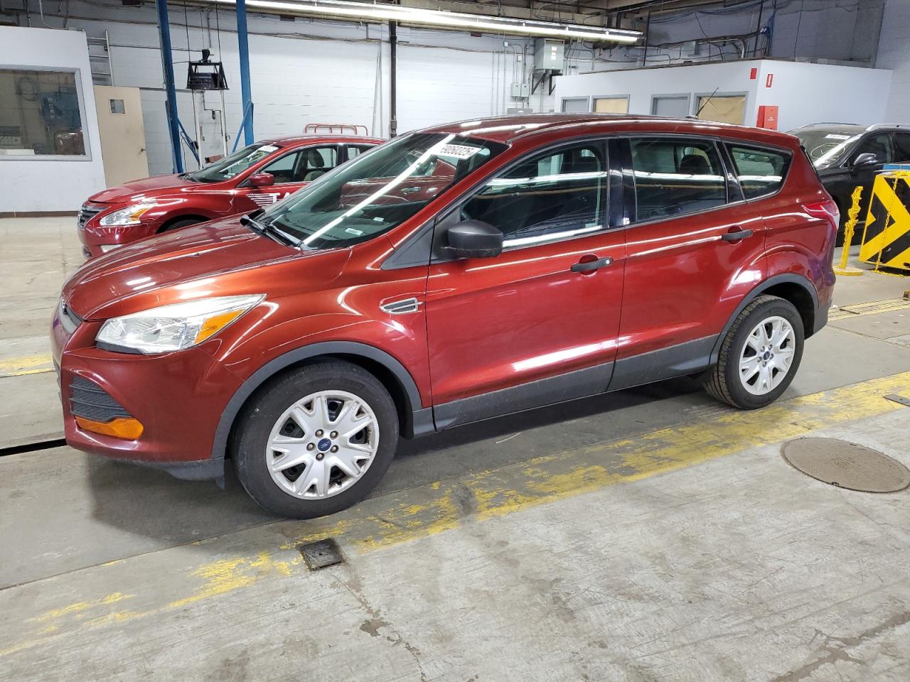 FORD ESCAPE S 2015