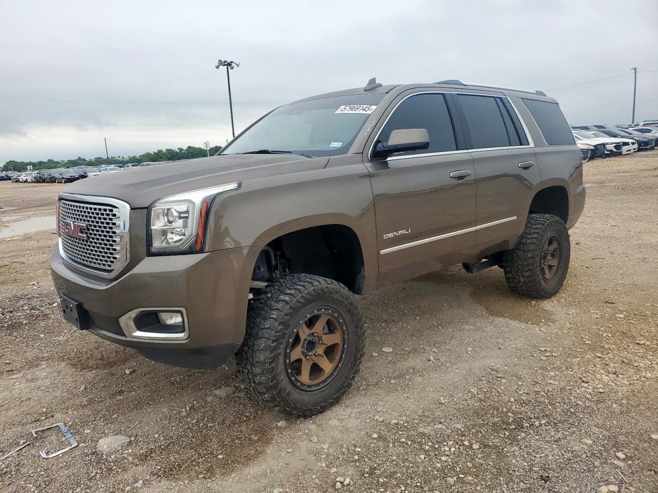 GMC YUKON DENA 2016