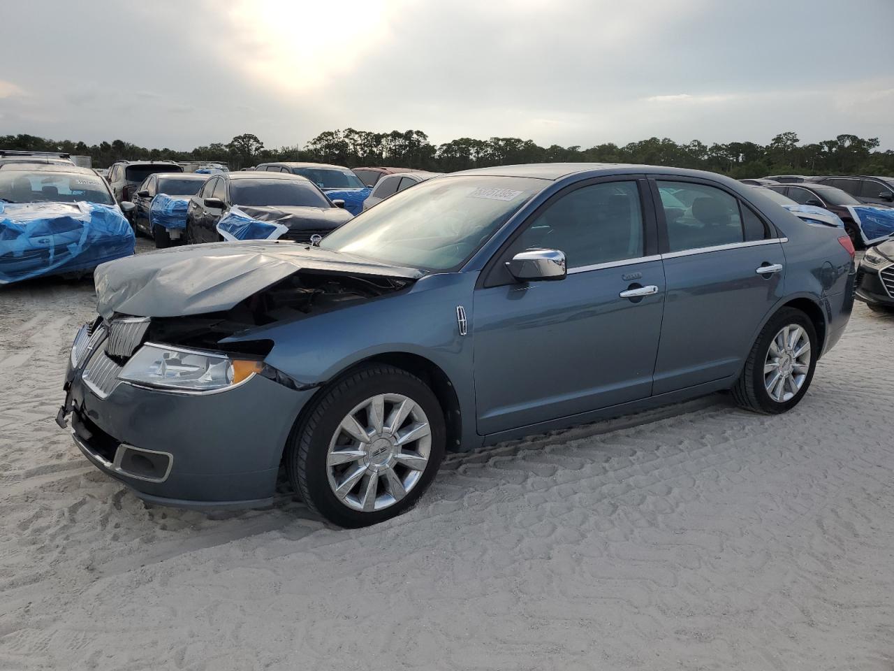 LINCOLN MKZ 2012