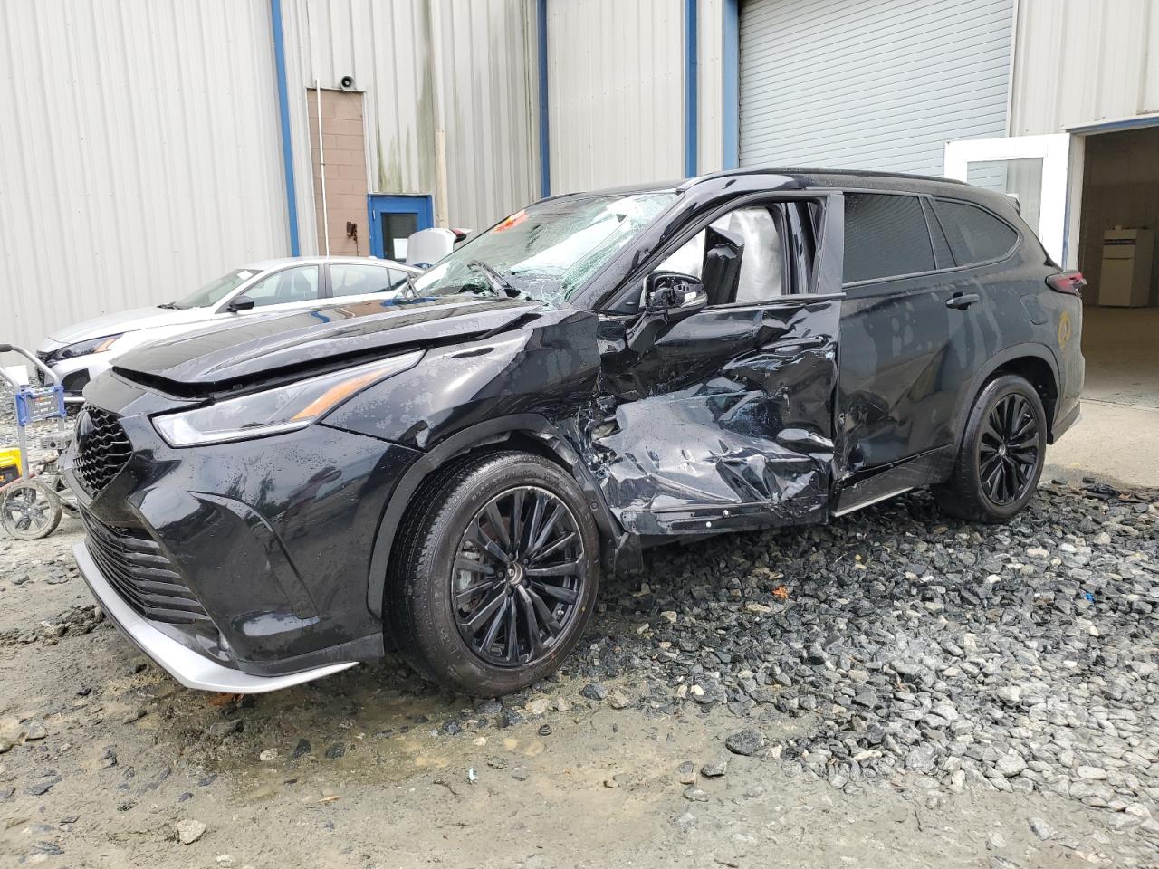 TOYOTA HIGHLANDER 2024