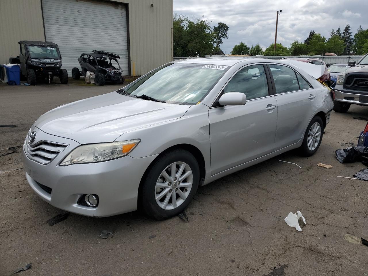 TOYOTA CAMRY BASE 2010