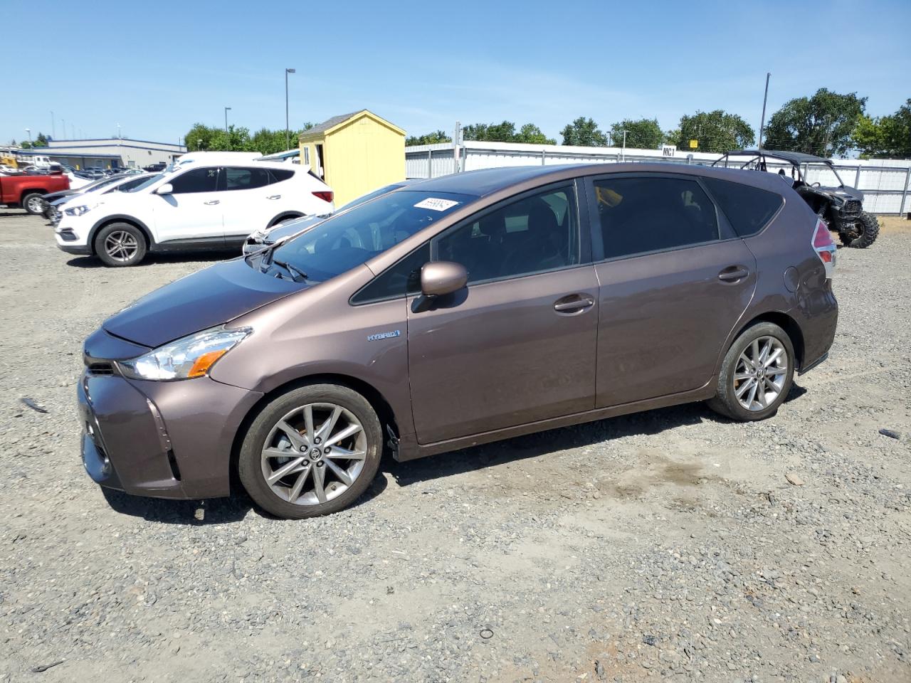 TOYOTA PRIUS V 2016