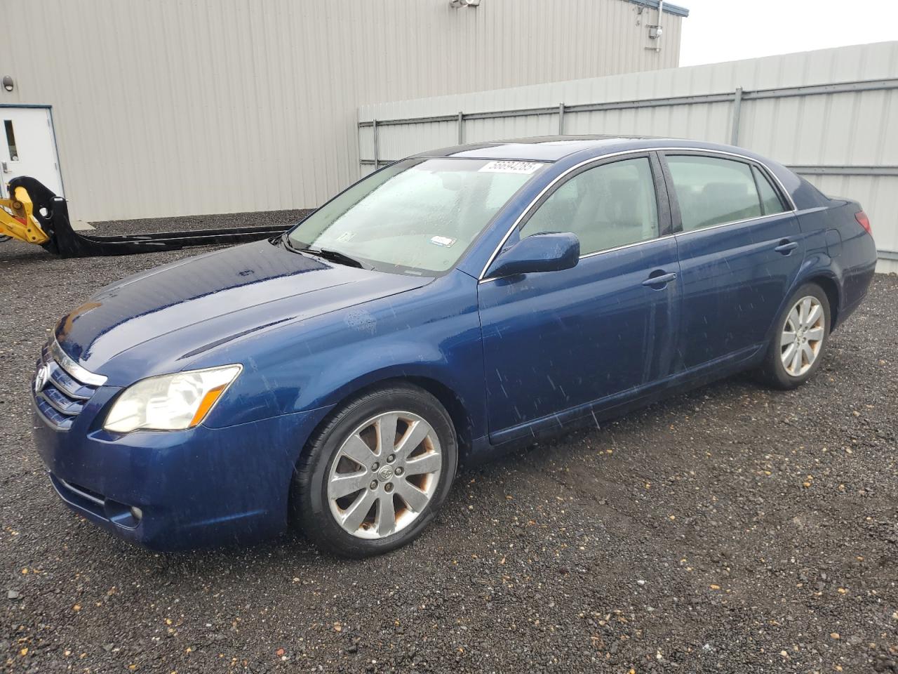 TOYOTA AVALON XL 2005