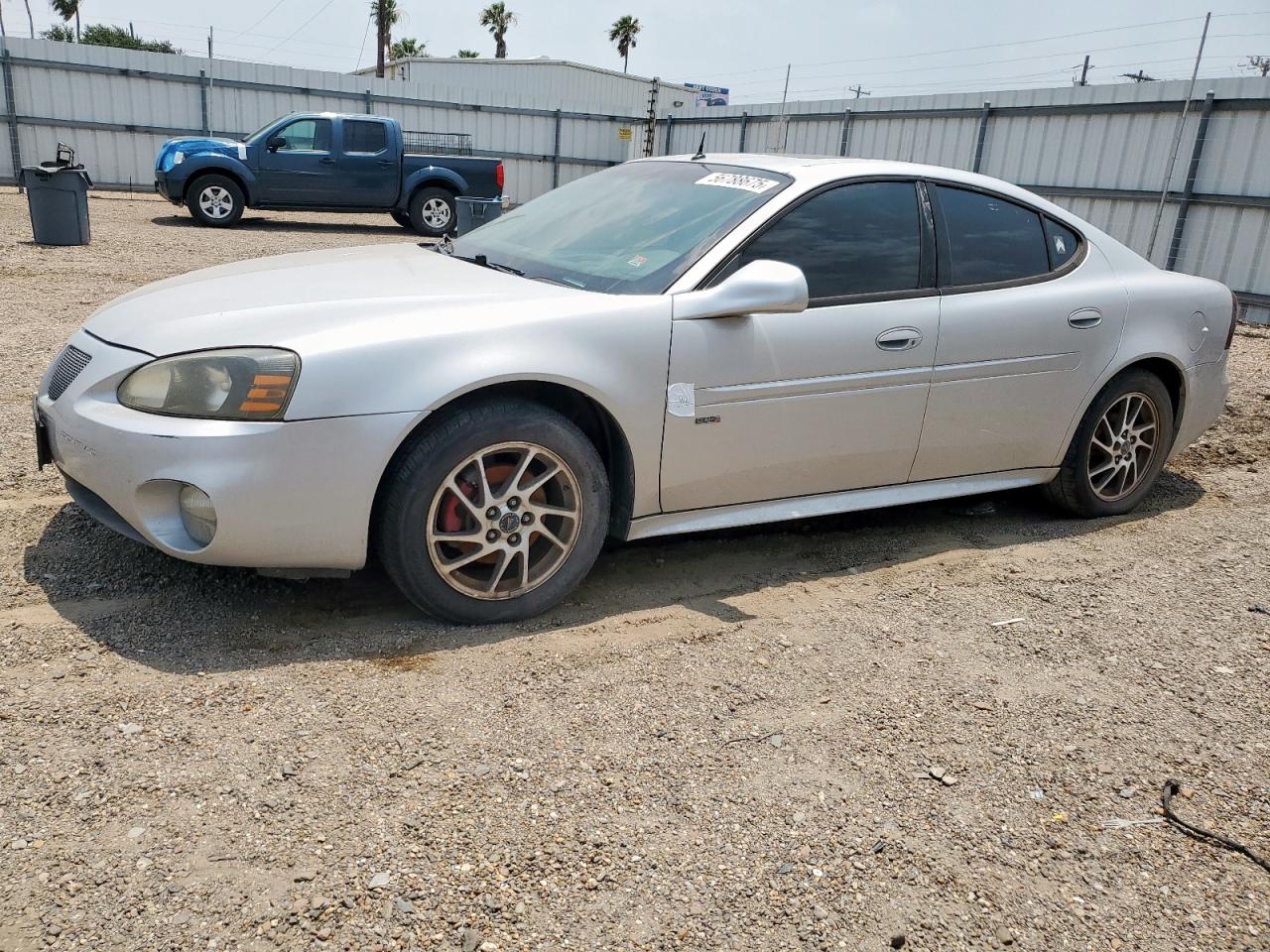 PONTIAC GRAND PRIX 2005