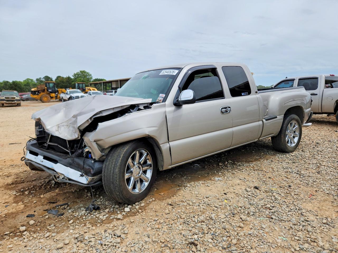 CHEVROLET SILVERADO 2004