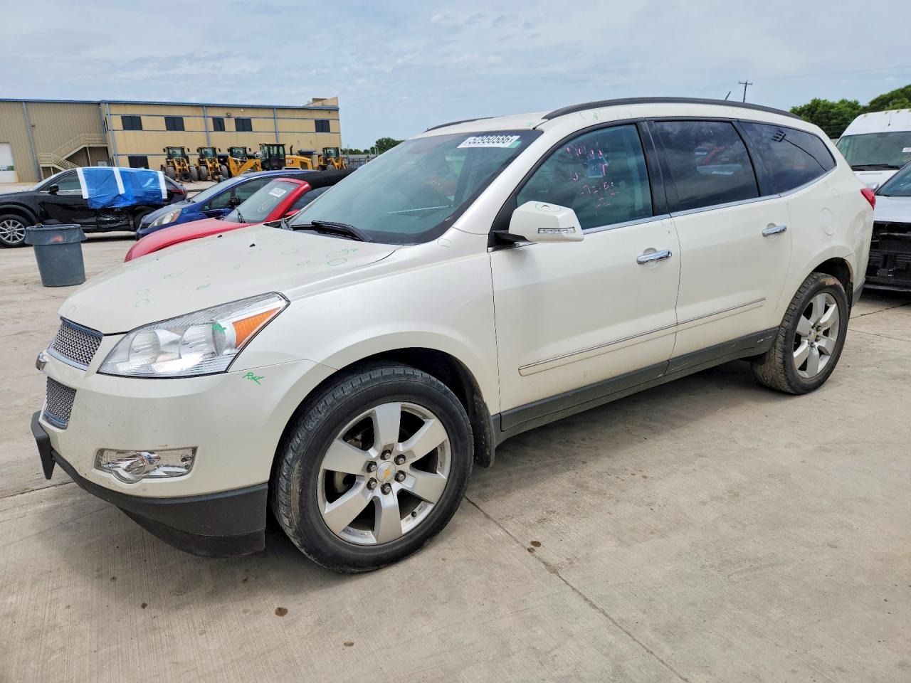 CHEVROLET TRAVERSE 2012