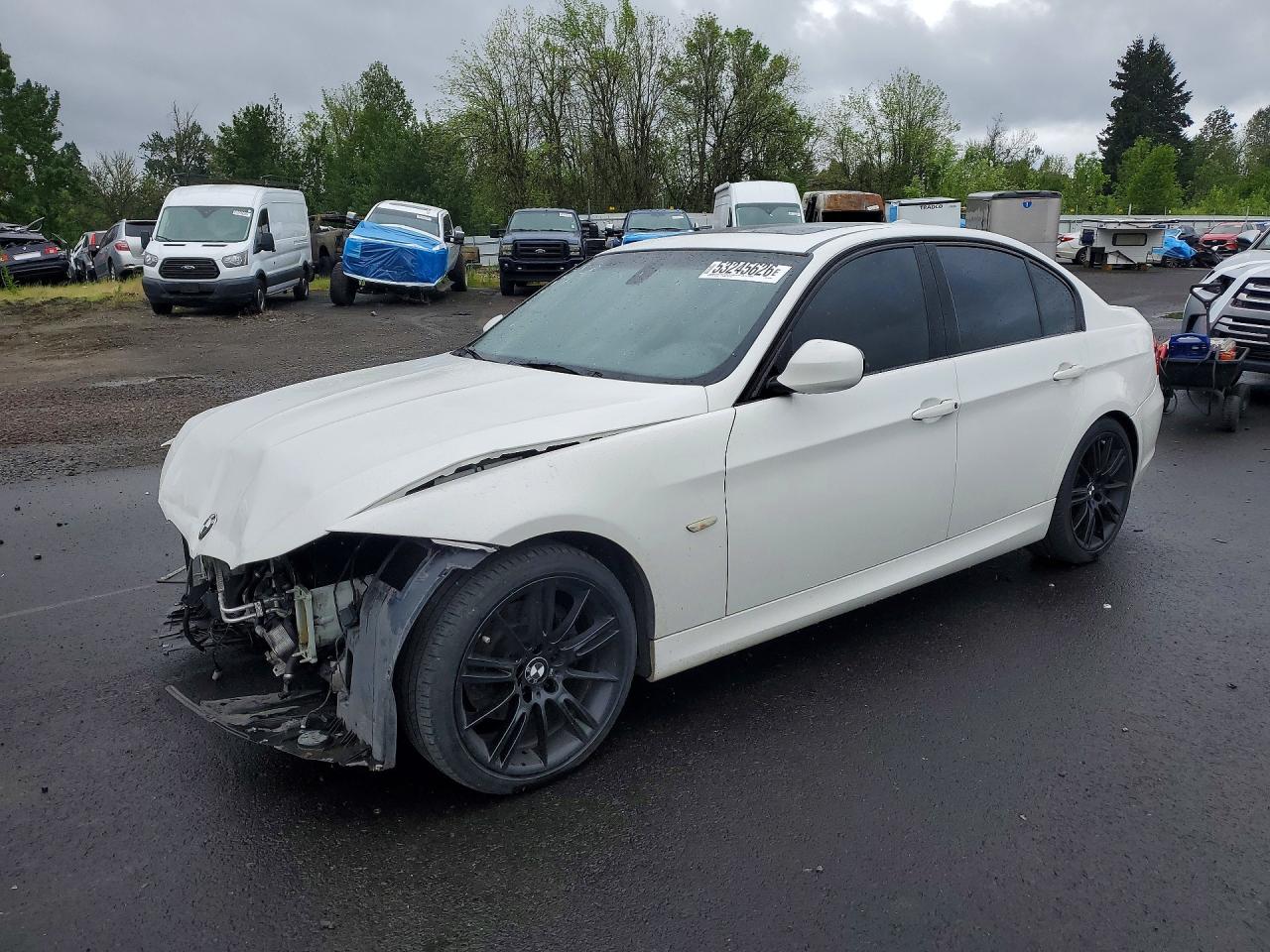 BMW 328 2011