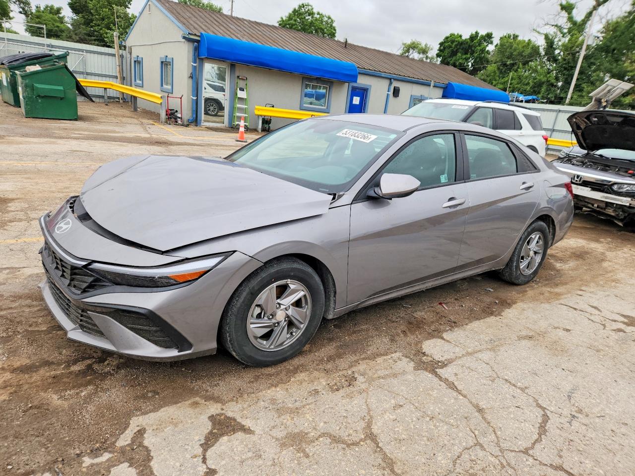 HYUNDAI ELANTRA 2024