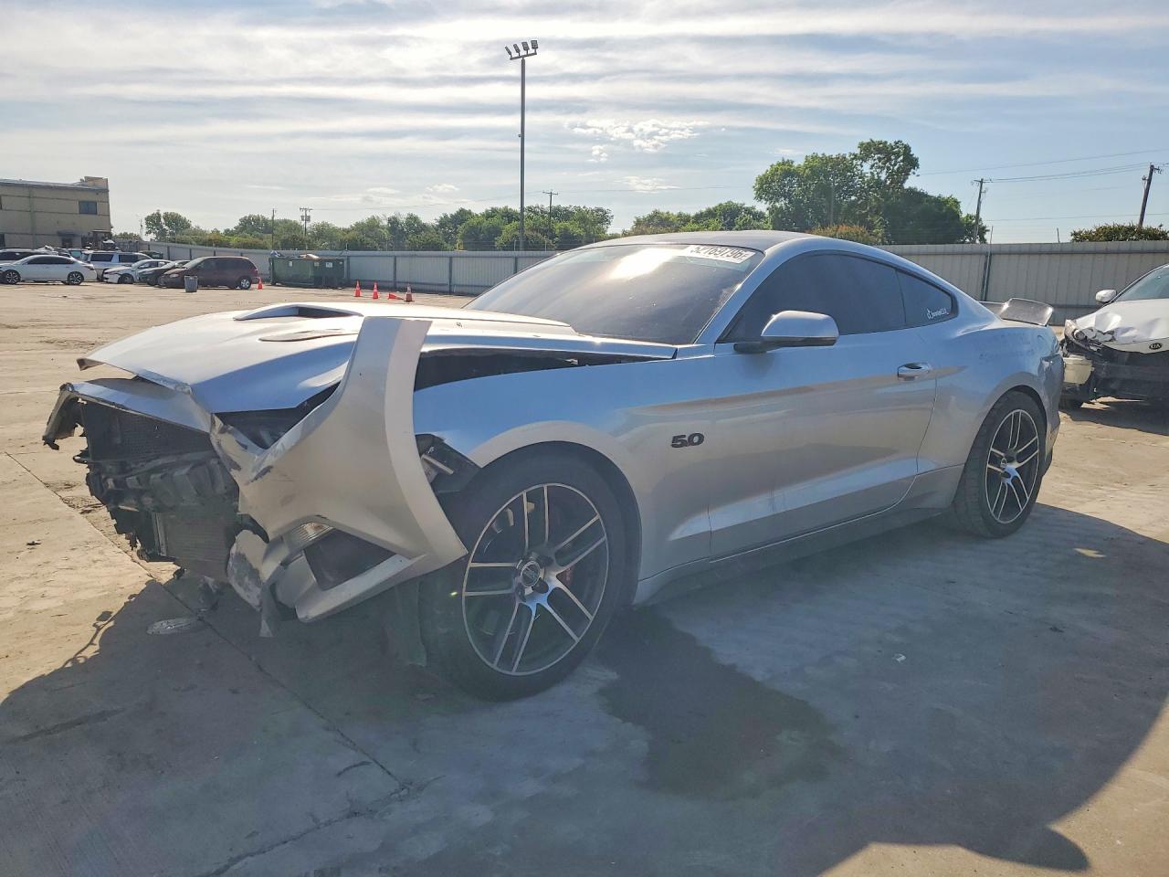 FORD MUSTANG 2016