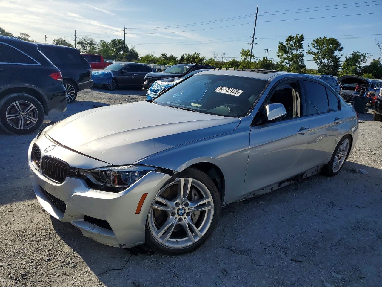 BMW 330 2018