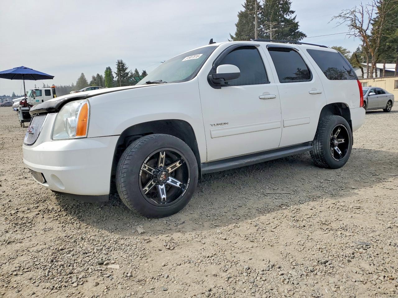 GMC YUKON 2014