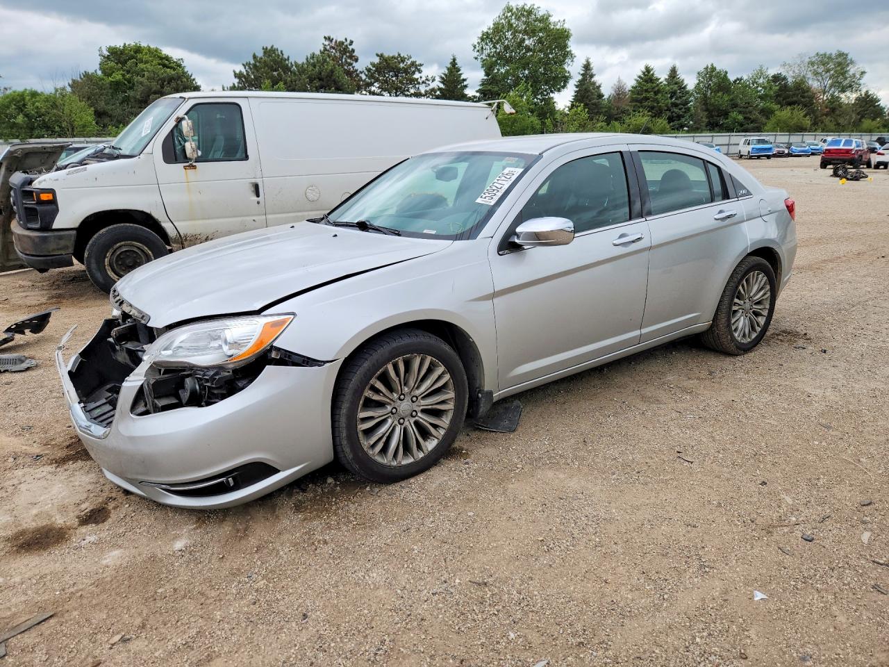 CHRYSLER 200 2012