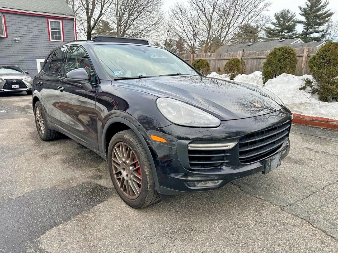 PORSCHE CAYENNE 2015