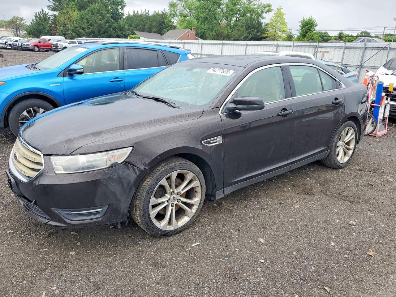 FORD TAURUS 2013