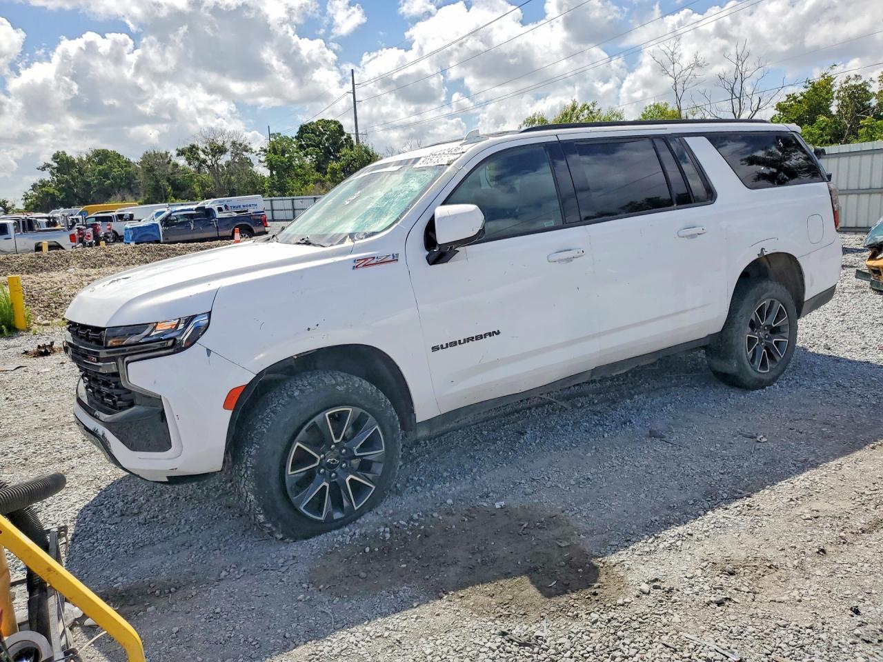 CHEVROLET SUBURBAN 2021