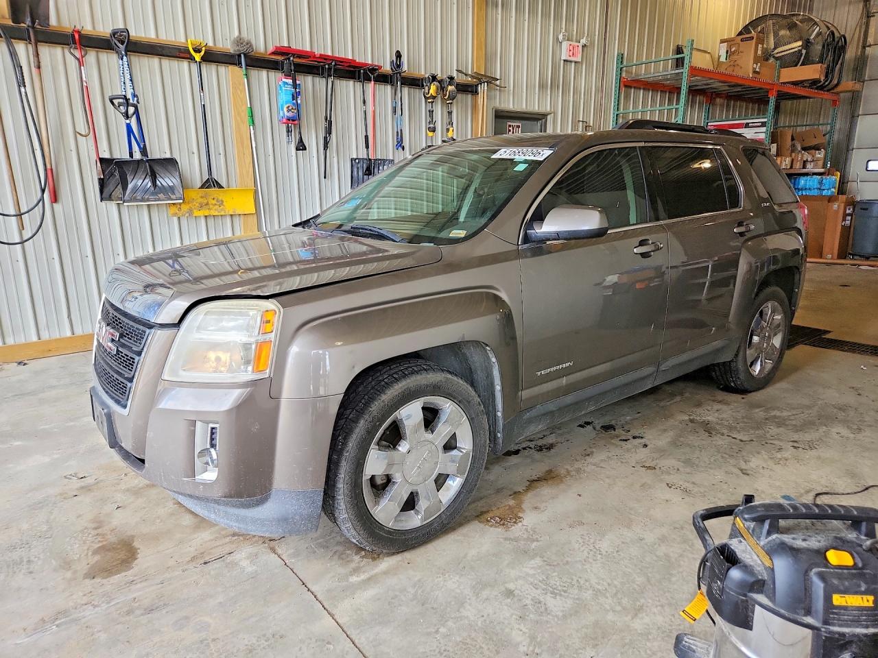 GMC TERRAIN 2010