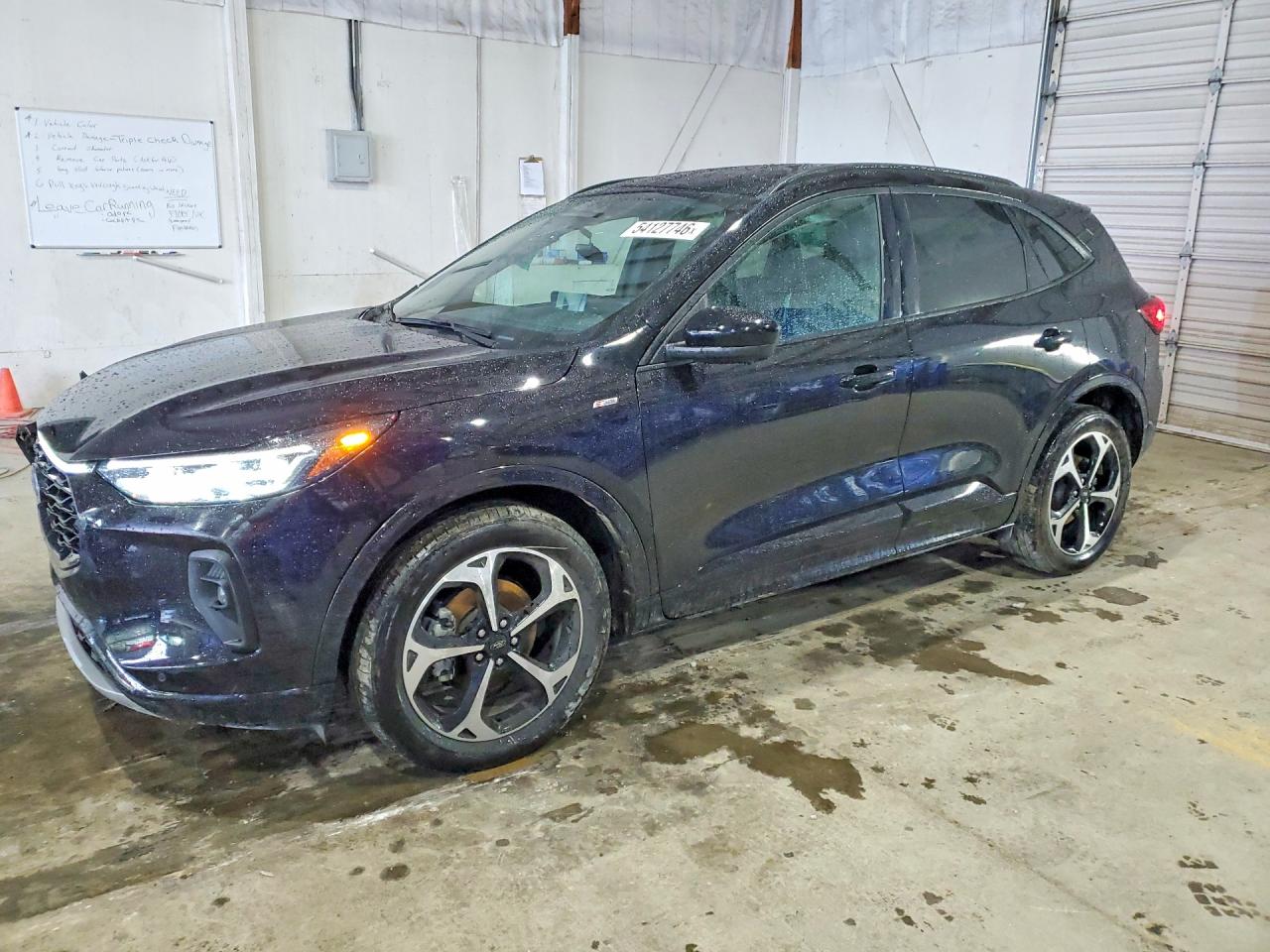 FORD ESCAPE 2024