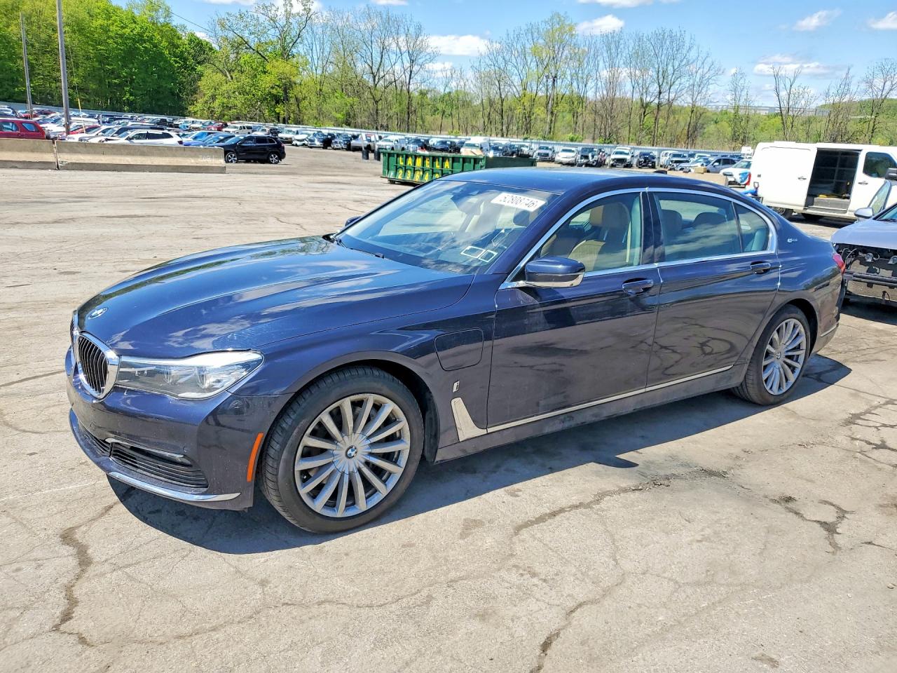BMW 740 2018