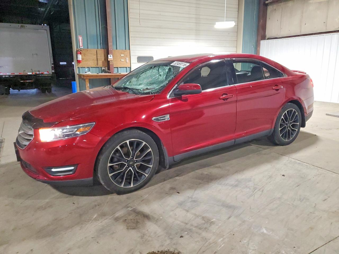 FORD TAURUS 2017