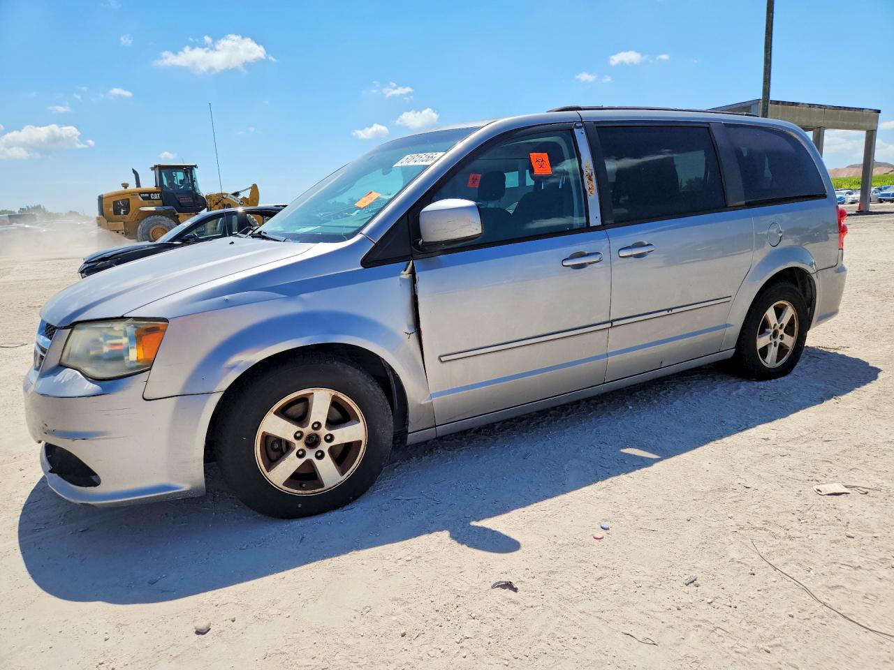 DODGE GRAND CARAVAN 2013