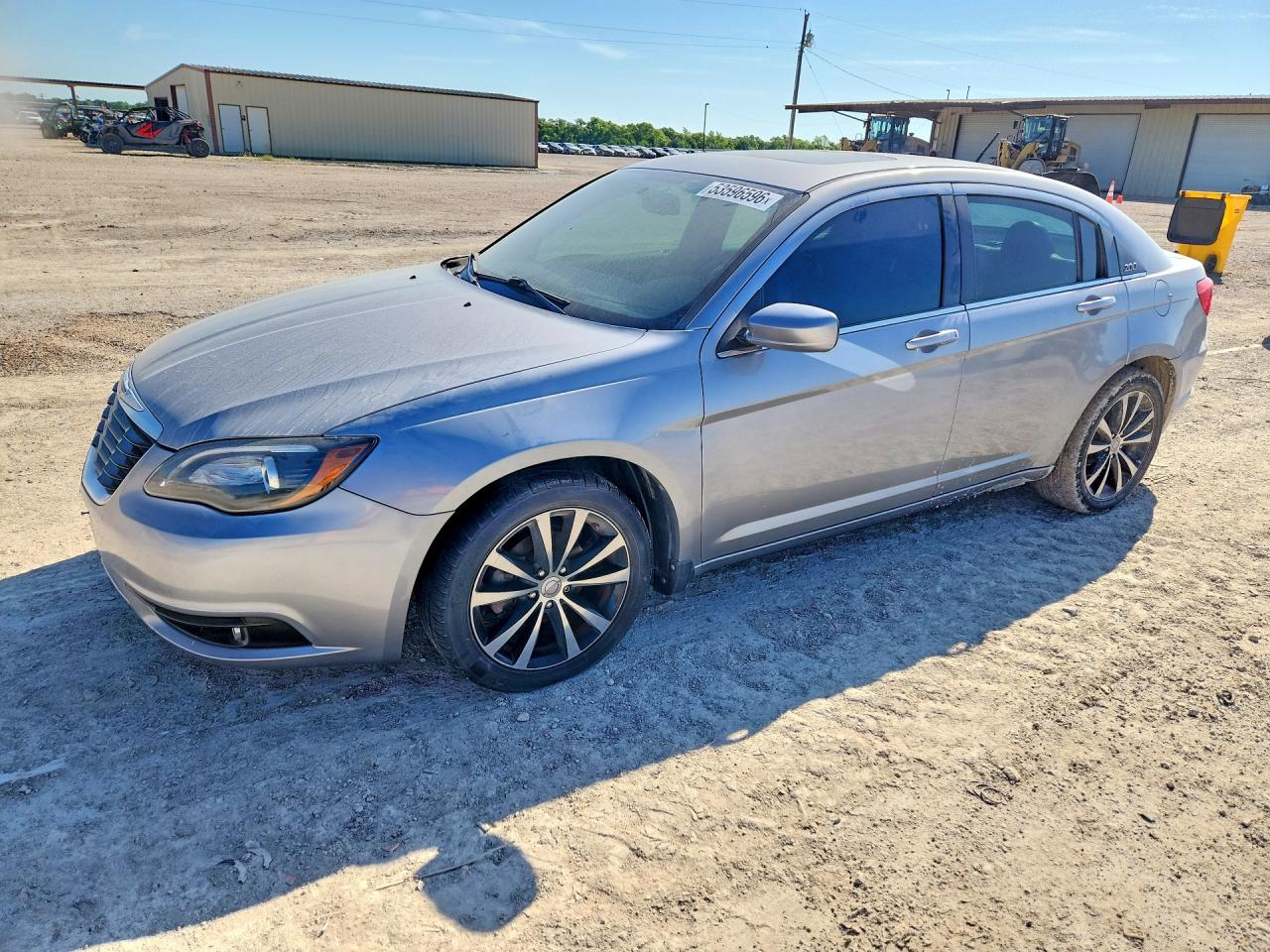 CHRYSLER 200 2013