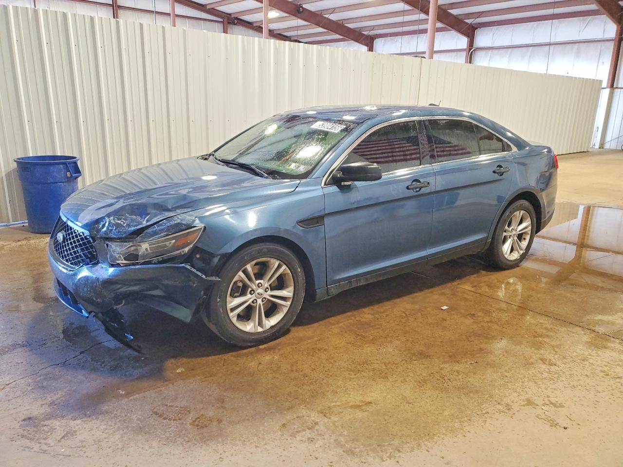 FORD TAURUS 2018