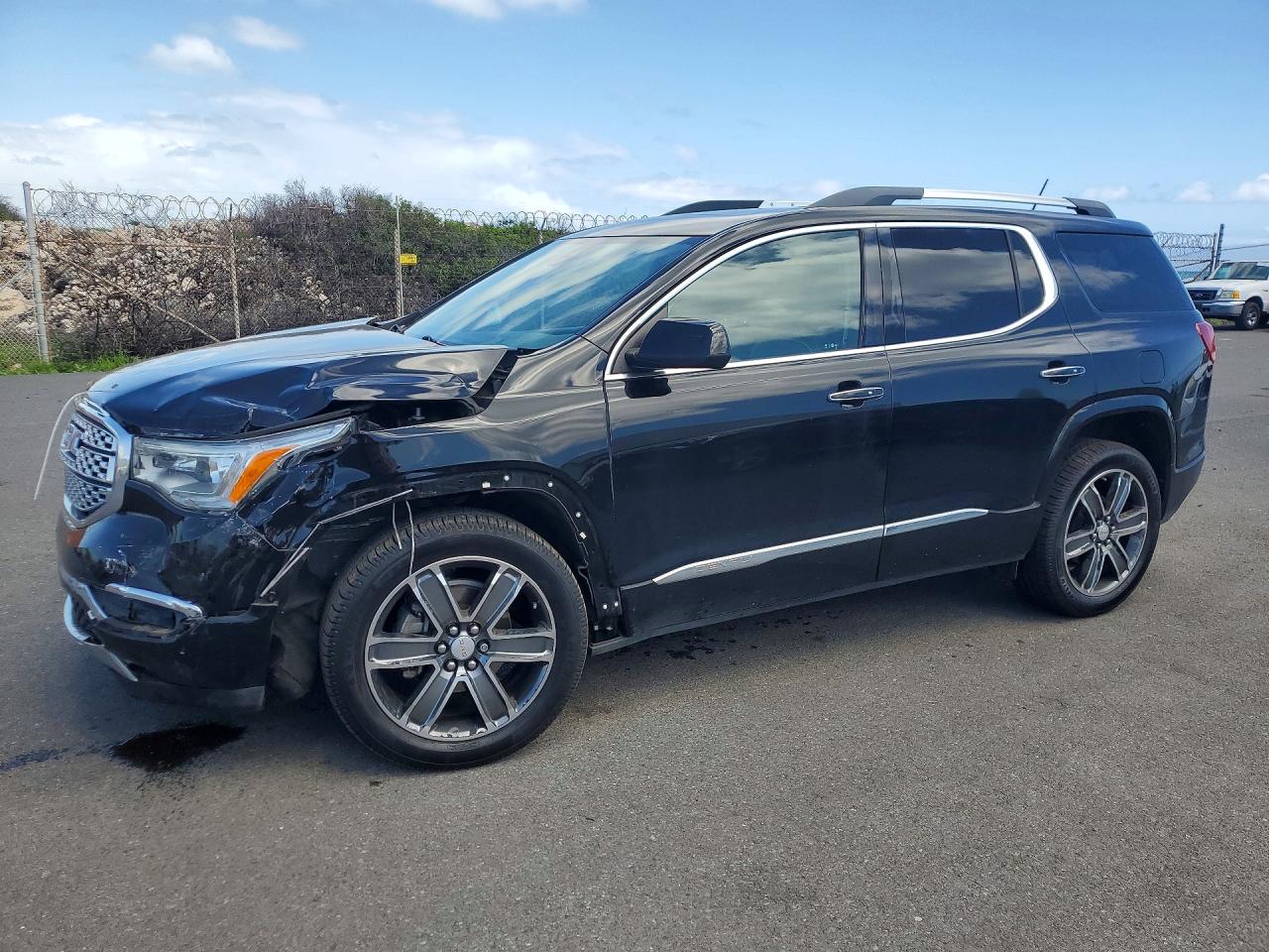 GMC ACADIA 2017