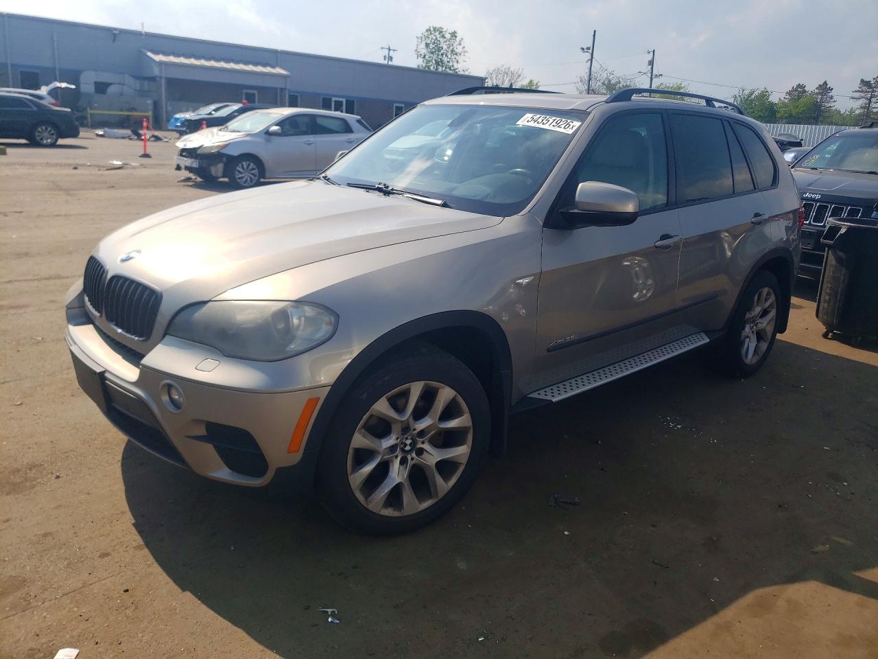 BMW X5 2011