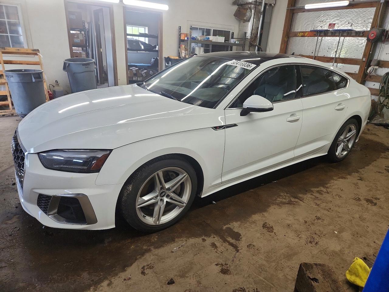 AUDI A5 2022