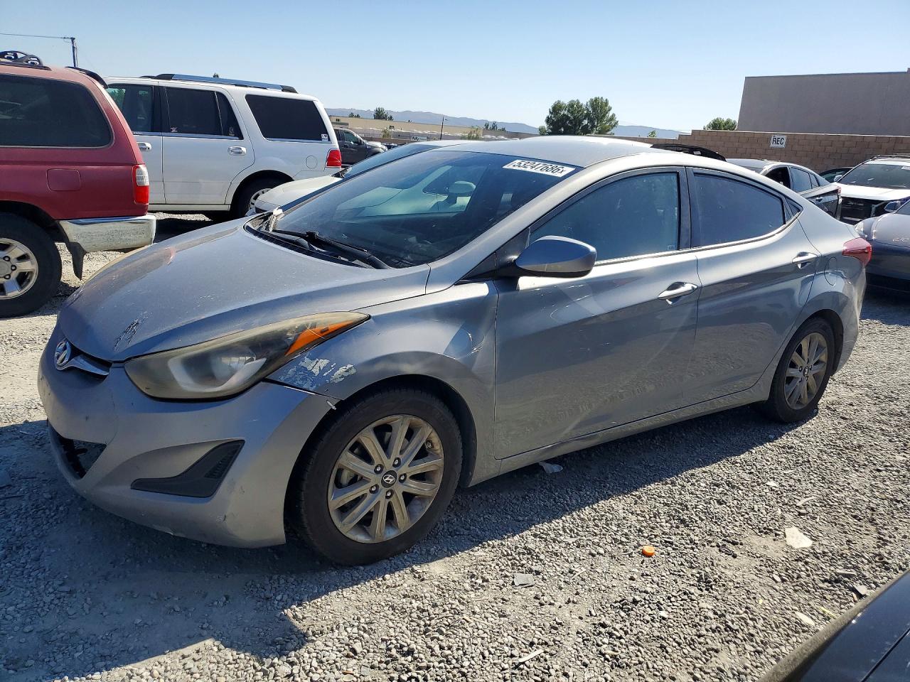 HYUNDAI ELANTRA 2015